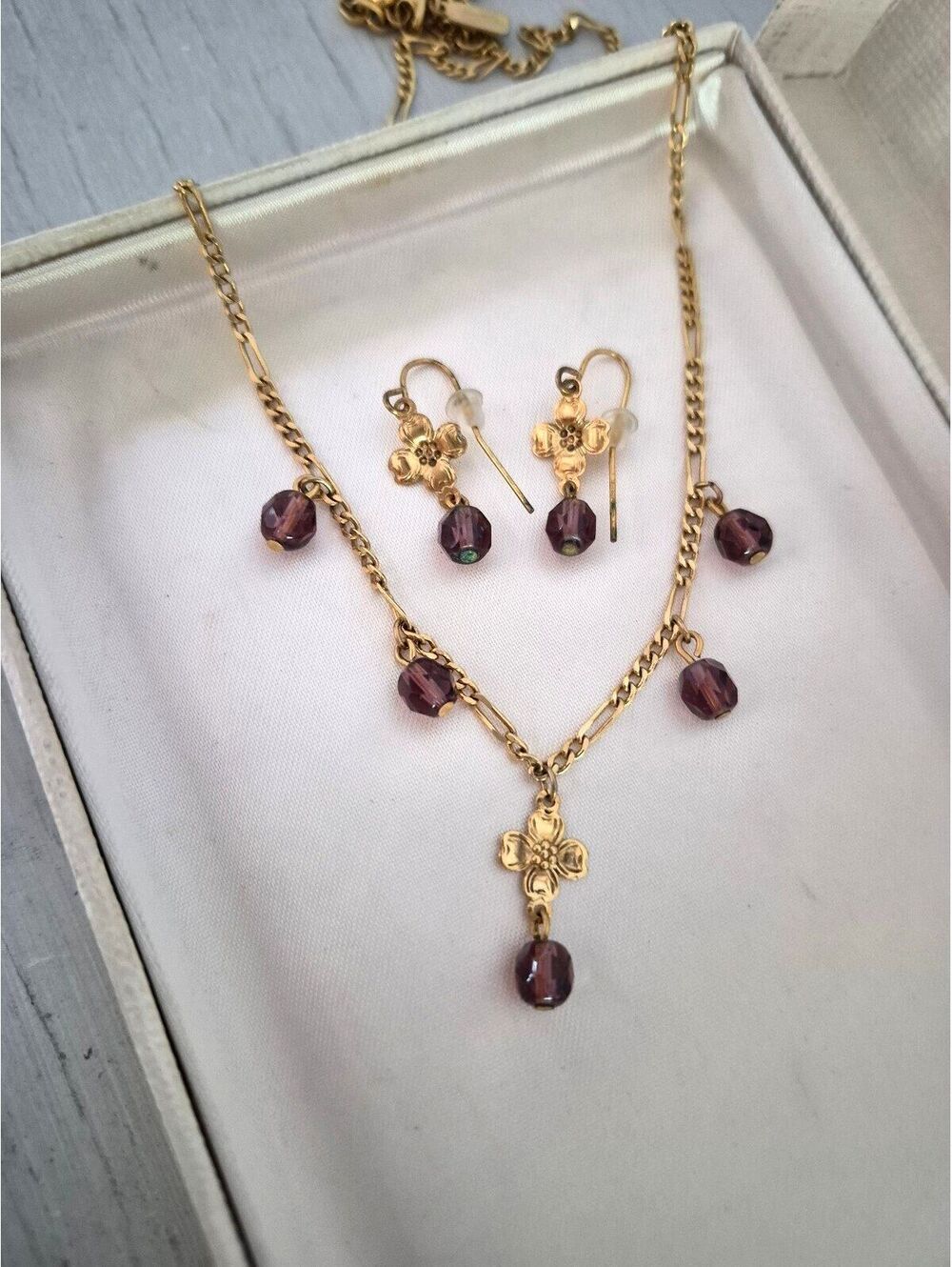 Vintage 1928 Designer Purple Faceted Bead Lariat Necklace and Earring Set